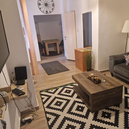 Tiny House Apartment 贝尔格莱德 外观 照片